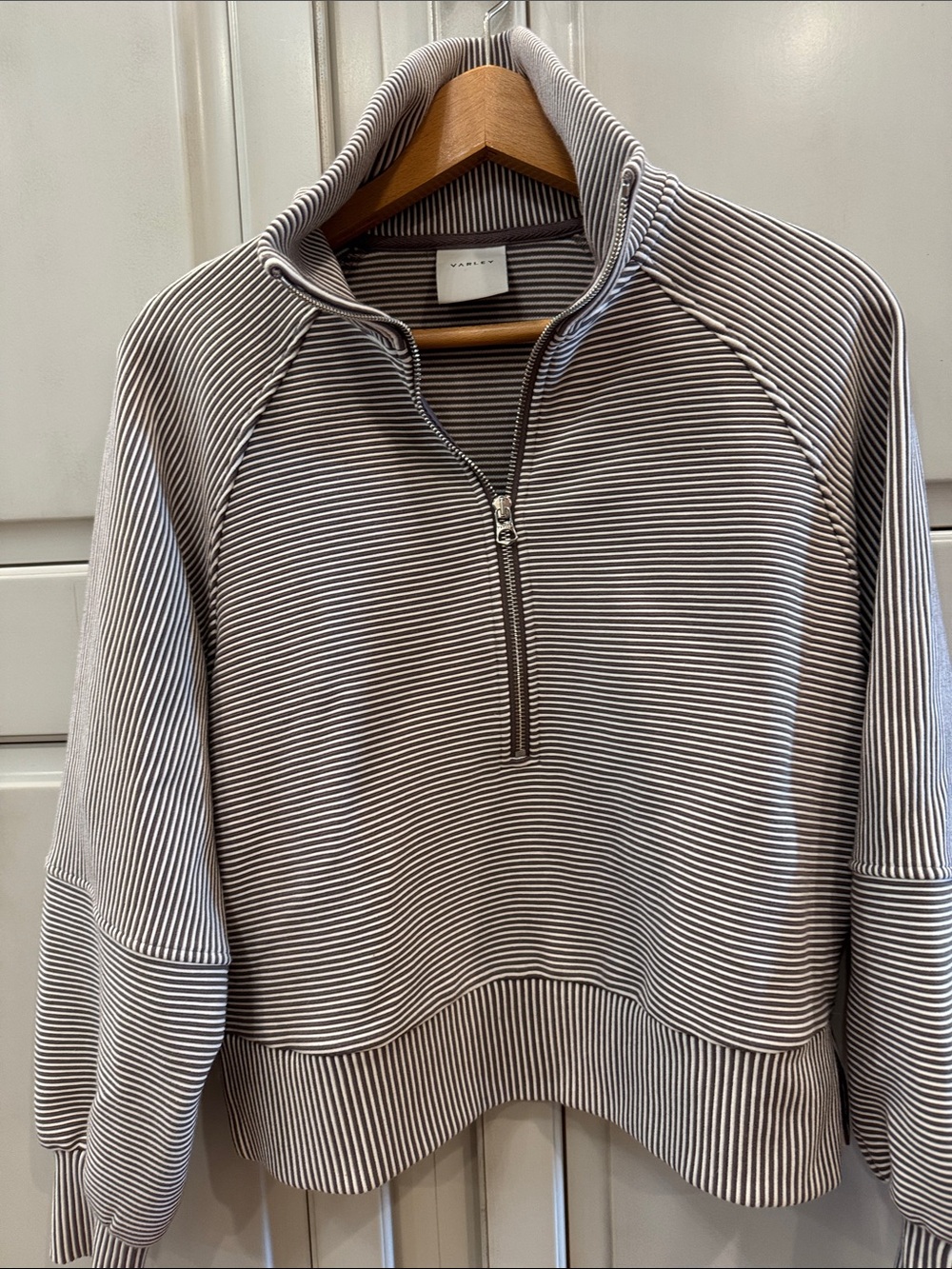 Varley Striped Half-Zip pullover - Brown & Cream